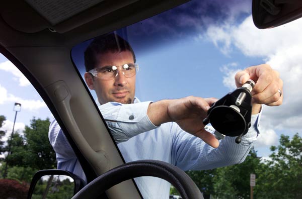 Windshield-repairs -April 25